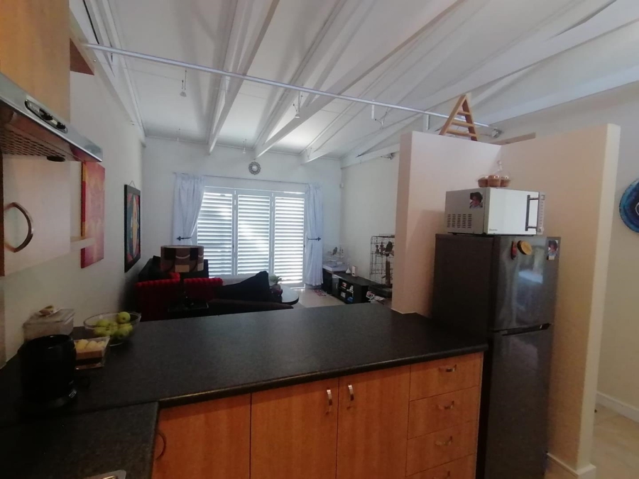 2 Bedroom Property for Sale in Muizenberg Western Cape